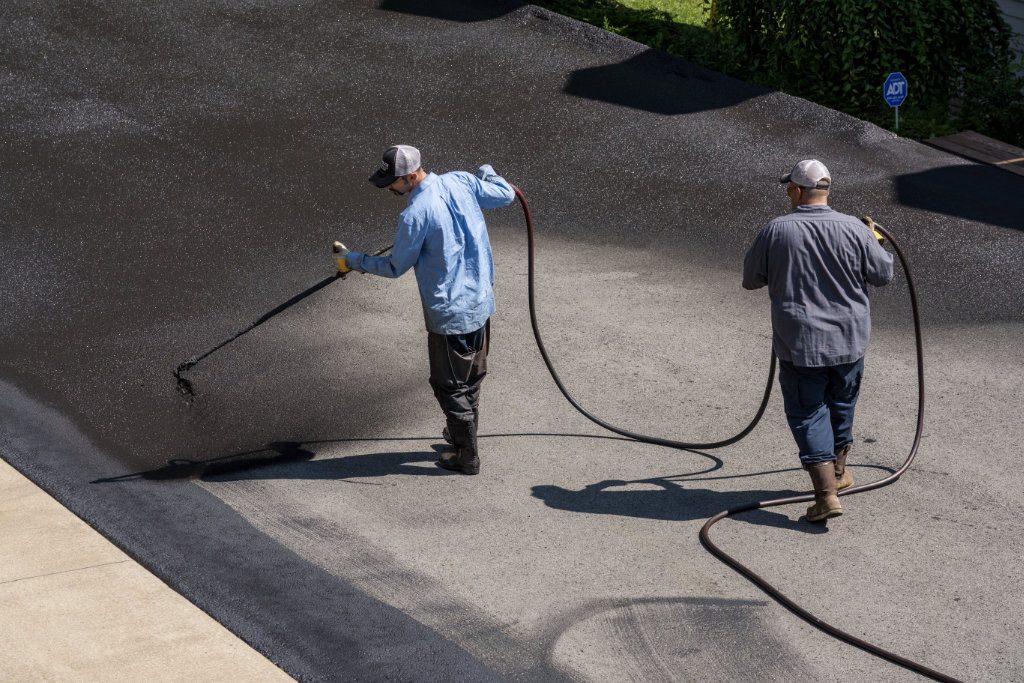 sealcoating a driveway